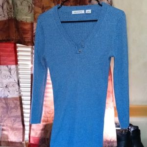 Liz Claiborne blue sweater